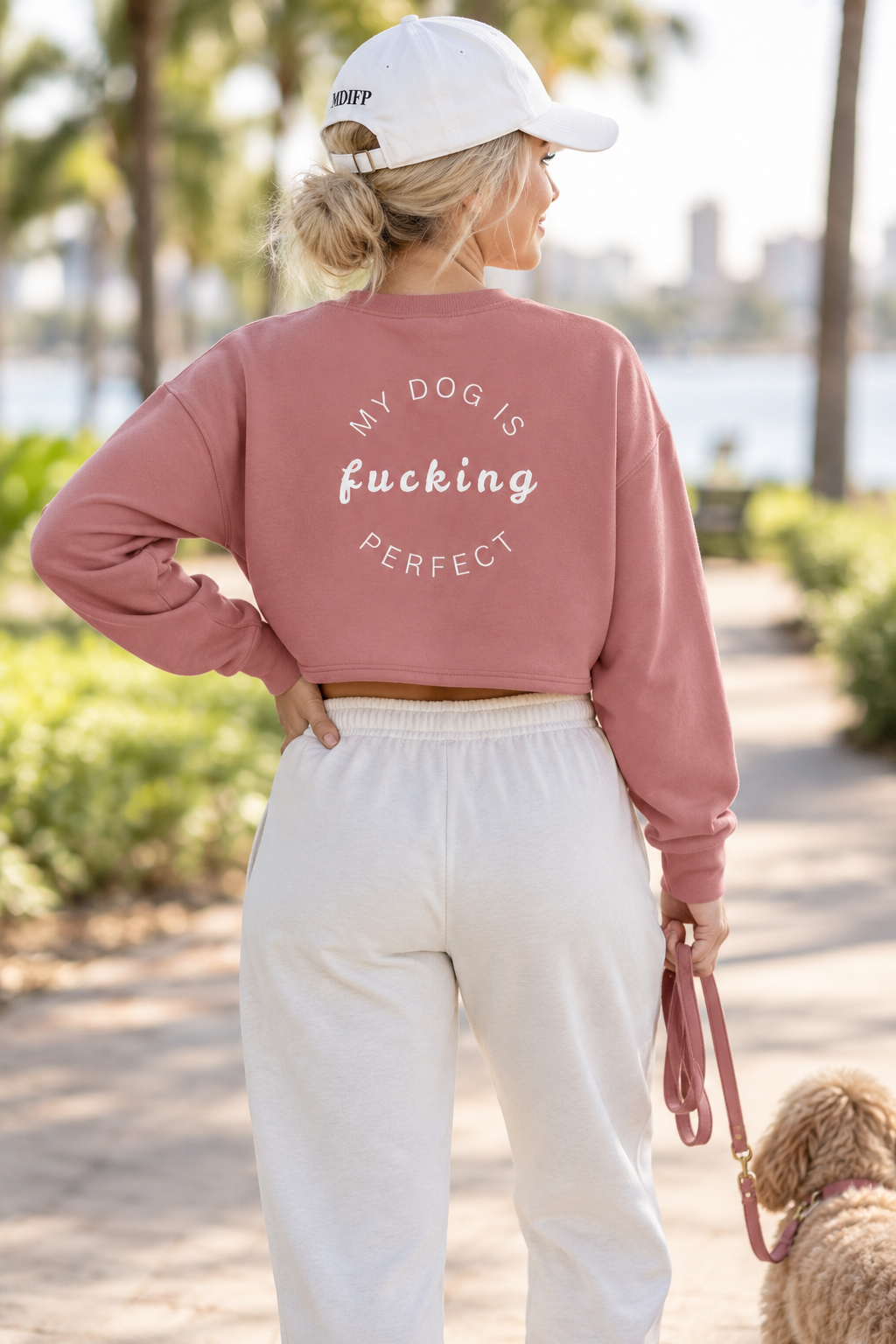 Statement Cropped Pullover